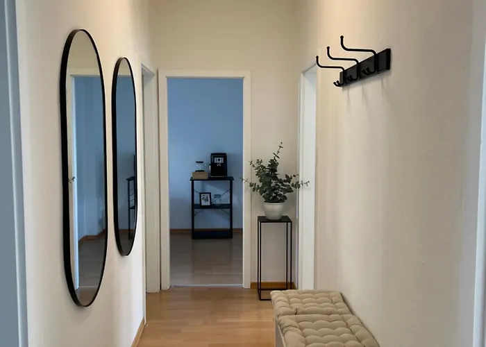 Neu - Innenstadtsuite Fuer 4 Mit Parkplatz Apartment Schwerin (Mecklenburg-Vorpommern)